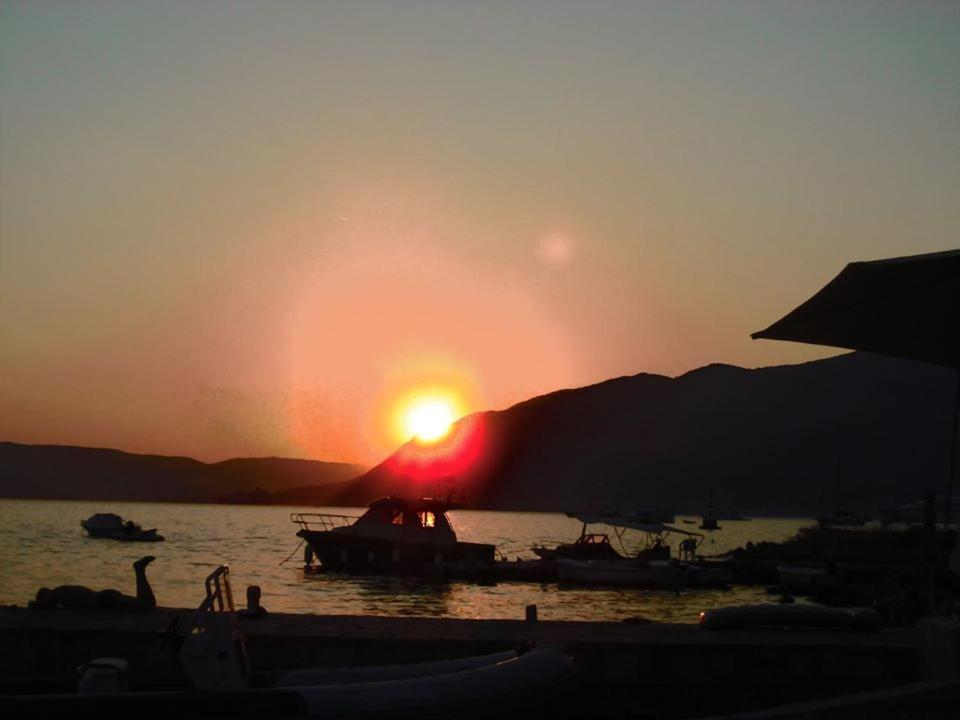 Apartmán Tondo Tivat Exteriér fotografie